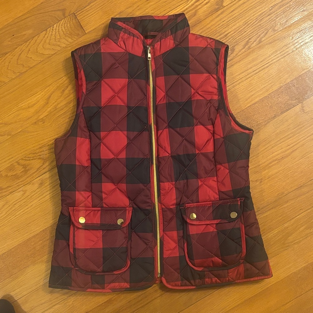 St. John's Bay Plaid Vest - Red and Black